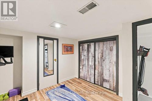 118 Merrill Avenue E, Toronto, ON 