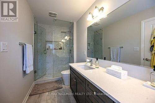 29 Ness Drive, Richmond Hill, ON 