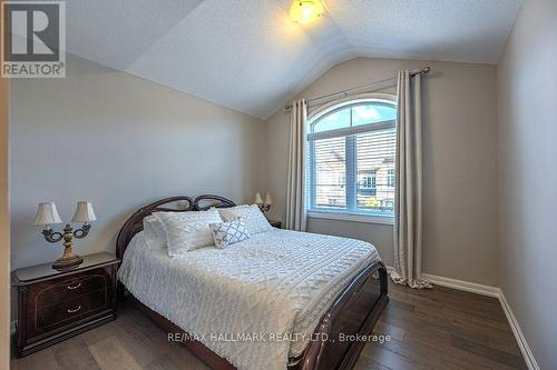 29 Ness Drive, Richmond Hill, ON 