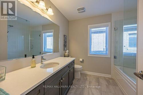 29 Ness Drive, Richmond Hill, ON 