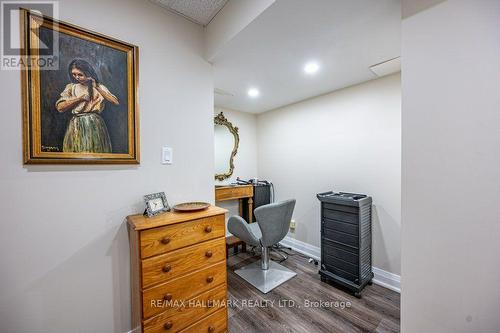 29 Ness Drive, Richmond Hill, ON 
