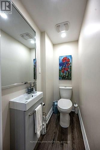 29 Ness Drive, Richmond Hill, ON 