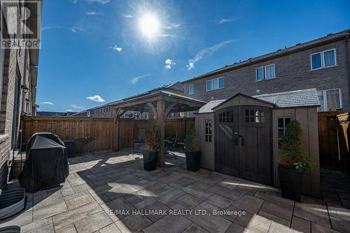 29 Ness Drive, Richmond Hill, ON 