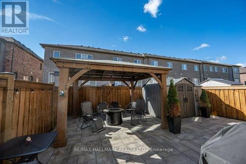 29 Ness Drive, Richmond Hill, ON 
