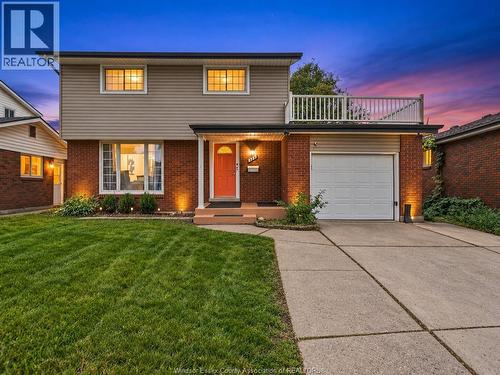 2547 RIVARD AVENUE  Windsor, ON N8T 2H4