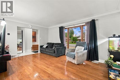 2547 Rivard Avenue, Windsor, ON 