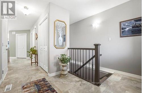 5 Mavis Way, Belleville, ON 