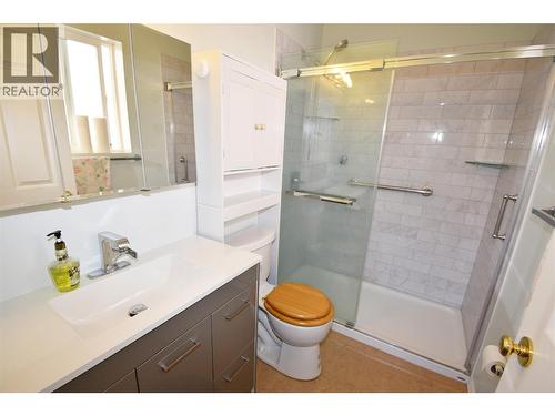 3pc ensuite - 5309 21 Street, Vernon, BC 