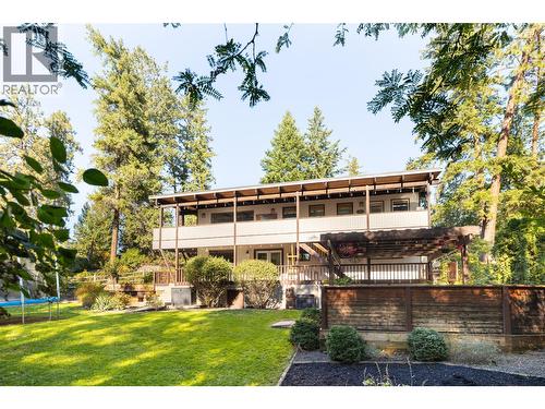 2475 Dunsmuir Road, Kelowna, BC 