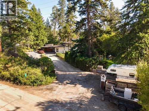2475 Dunsmuir Road, Kelowna, BC 
