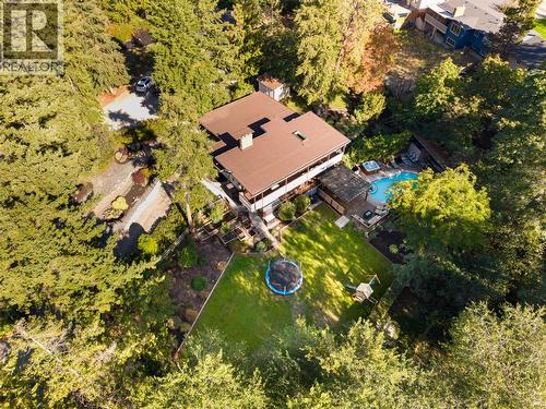 2475 Dunsmuir Road, Kelowna, BC 