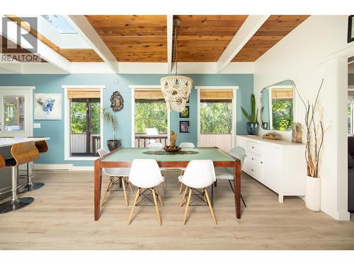 2475 Dunsmuir Road, Kelowna, BC 