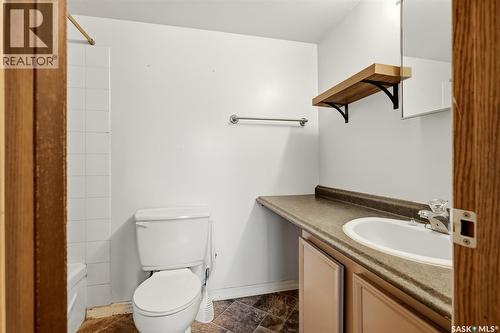 205 51 Rodenbush Drive, Regina, SK 