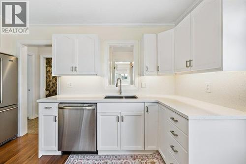 584 Edna Avenue, Penticton, BC 