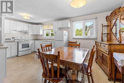 2376 Blackstone Crescent, Ottawa, ON 