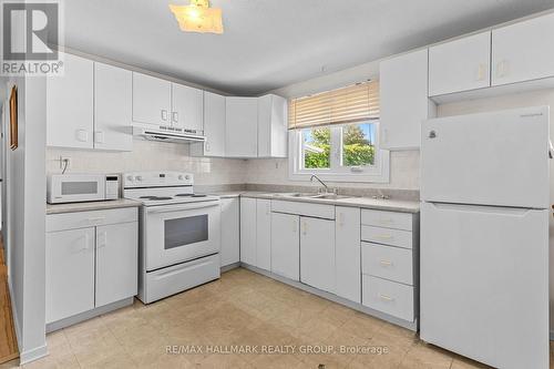 2376 Blackstone Crescent, Ottawa, ON 