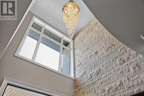 64 Helena Street, Ottawa, ON 