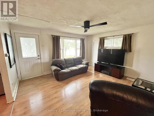 60 Watkins Street, St. Catharines (Port Weller), ON 