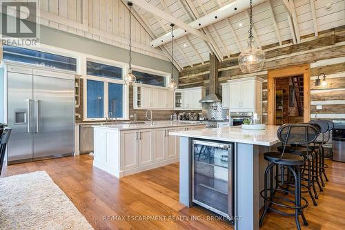 4 Buckingham Boulevard, Collingwood, ON 