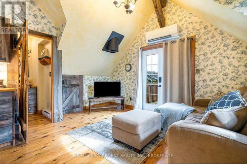 4 Buckingham Boulevard, Collingwood, ON 
