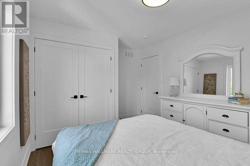 581 Queen Mary Street, Ottawa, ON 