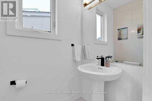 581 Queen Mary Street, Ottawa, ON 