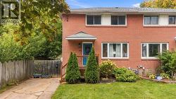 819 ELIZABETH AVENUE Sarnia, ON N7S 2V6