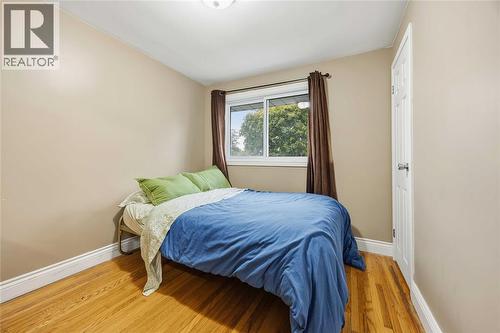 819 Elizabeth Avenue, Sarnia, ON 