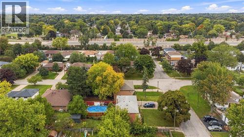 819 Elizabeth Avenue, Sarnia, ON 