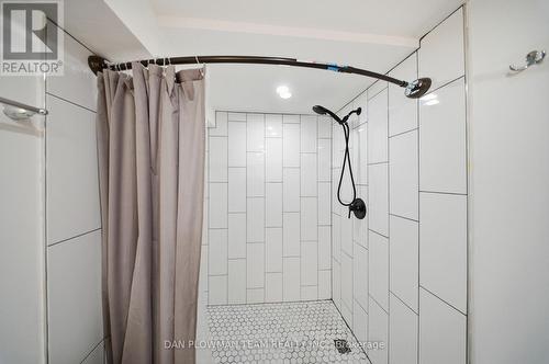 17 Rhonda Boulevard, Clarington, ON 