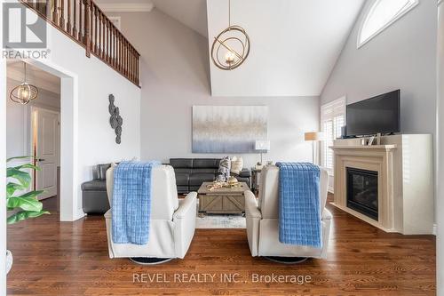 49 Victoria Street E, Innisfil, ON 