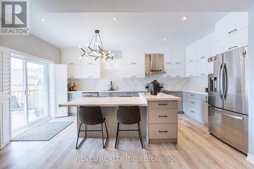 49 Victoria Street E, Innisfil, ON 