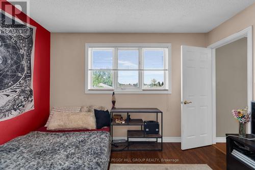 320 Leacock Drive, Barrie, ON 