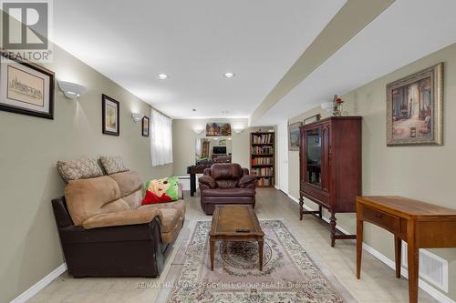 320 Leacock Drive, Barrie, ON 
