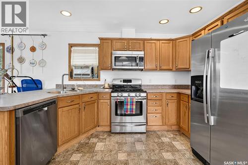 J5 1295 9Th Avenue Ne, Moose Jaw, SK 