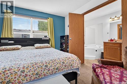 J5 1295 9Th Avenue Ne, Moose Jaw, SK 