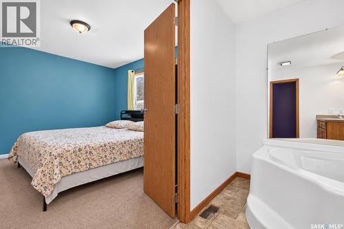 J5 1295 9Th Avenue Ne, Moose Jaw, SK 