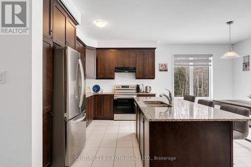 Excellent for Entertaining and Family Gathering - 22 Dyer Crescent, Bracebridge, ON 