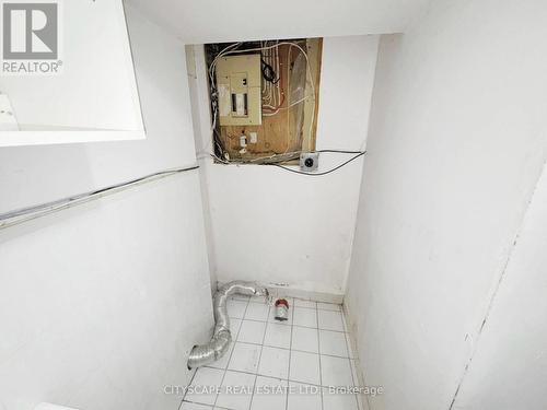 Basement Laundry Room - 7 Quincy Court, Hamilton, ON 