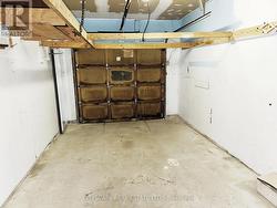 Garage - 