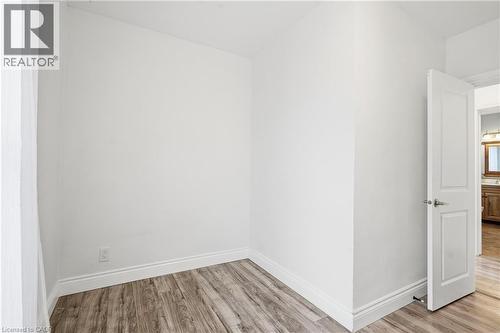5098 St Lawrence Avenue, Niagara Falls, ON 