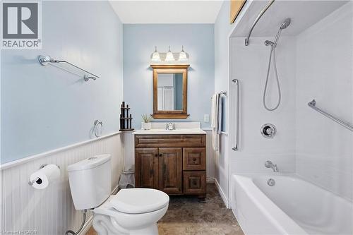 5098 St Lawrence Avenue, Niagara Falls, ON 
