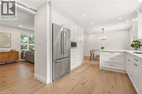 3368 Guildwood Drive, Burlington, ON 