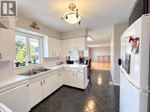 872 Selkirk Avenue, Kamloops, BC 