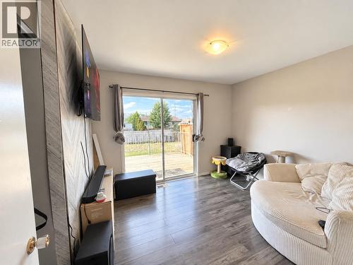 872 Selkirk Avenue, Kamloops, BC 