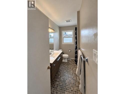 872 Selkirk Avenue, Kamloops, BC 