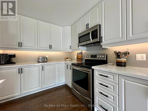 9 Briarwood Avenue, Kawartha Lakes (Lindsay), ON 