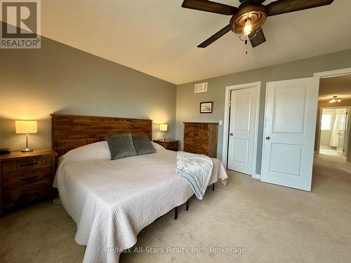 9 Briarwood Avenue, Kawartha Lakes (Lindsay), ON 