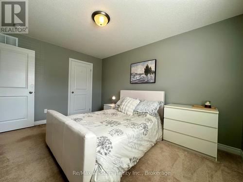 9 Briarwood Avenue, Kawartha Lakes (Lindsay), ON 