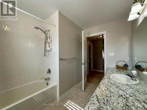 9 Briarwood Avenue, Kawartha Lakes (Lindsay), ON 